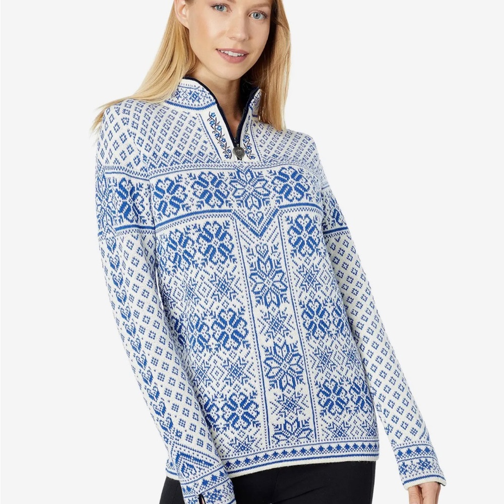 Dale of Norway sweater worn once! Super cute and extremely warm.